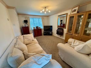 Lounge- click for photo gallery